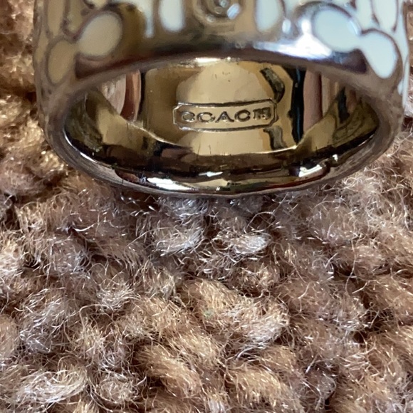 COACH ring size: 6 - Picture 2 of 3